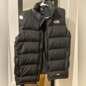 Boy’s XL North Face 550 Down Puffer Vest. (Fits up to Women’s M)